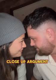 Daniel & Ellen ☘️🇭🇰 (@itsthepeacocks)