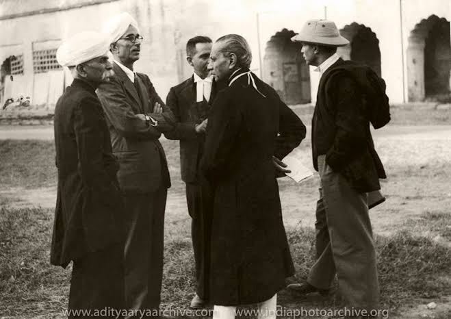 1945 INA trials: a rare glimpse from the lens of photojournalist Kulwant Roy | Research News - The Indian Express