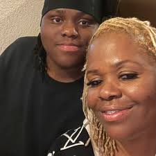 Comedian Shuler King