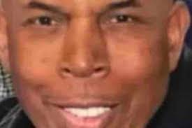 Russell Sanderson's Instagram, Twitter & Facebook