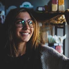 All I want for Christmas is great Hair 💆🏻‍♀️ Schönes Haar für Heilig  Abend? 😍 Ob lockig, Kurzhaar oder aufwendige Flechtfrisur