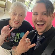 Twang wants country players