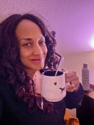 The A Very Vegas Christmas concert happens at Reynolds Hall at the Smith  Center this Saturday, Dec 7 at 2 pm and 7:30 pm. Join the Las Vegas  Philharmonic and artists from