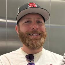 Exciting news! 7-Eleven is partnering with Amazon Delivery Service Partners  (DSPs) to offer their drivers free drinks in the U.S this month. 🥤 The  offering kicks off today (aka Cyber Monday) and… |