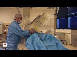 Astfel, durerile in capul pieptului, iradiind in stanga, insotite de varsaturi repetate, sughit, febra mare si tendinta de lesin pot fi semnele unei pancreatite. Ceaiuri Pentru Durerile In Capul Pieptului