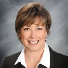 Congratulations to my incredible wife, Elisabeth Mathews, for receiving the  Arkansas Pharmacists Association 2024 Distinguished Young Pharmacist award!  I have watched you shed tears for patients who…