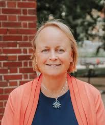 Sue Roberts | International Center