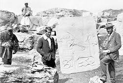 It was directed by david lean and produced by austrian sam spiegel cast. T E Lawrence Wikipedia