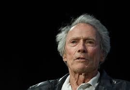 He plays mike milo, a former rodeo rider who has made lots of mistakes in his life, and now has to ferry a. Acteur Clint Eastwood Getuige In Proces Tegen Thalys Terrorist Buitenland Ad Nl