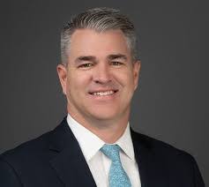 Kate Azar's Instagram, Twitter & Facebook