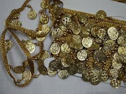 2 Yard Indian Gold Coin Fringes Trim Decorative Trim Home Https Www Etsy Com In En Listing 550425758 2 Yard Indian Go Decorative Trim Sewing Trim Gold Coins