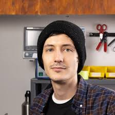 Electronic Repair Shop