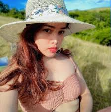 Lyan Marie B. Vecino