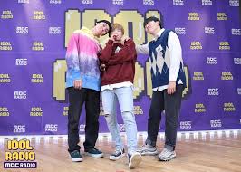 Vernon Dino And Seungkwan Seventeen Idolradio Seventeen Seungkwan Jeonghan Seventeen