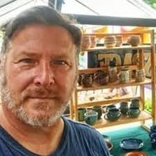 There was a car dealer in Milwaukee, Ernie von Schledorn, who emigrated  from Germany after the war. My uncle, a Holocaust survivor, got a call from  him because my uncle bought junk