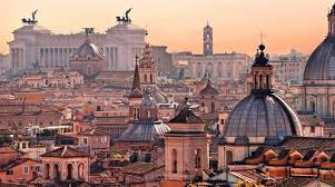 Numerose bancarelle colme di doni. Natale Di Roma Auguri Alla Citta Eterna Area C
