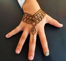 Pola seperti ini digunakn dalam acar pernikahan. 100 Ide Henna Anak Henna Desain Henna Tato Henna