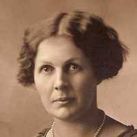 Helena E Schlautmann (1890–1928)