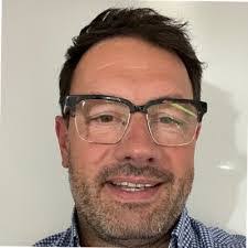 Daniel Cheeseman's Instagram, Twitter & Facebook