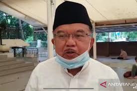 Gempa yang berpusat 6 km timur laut majene, sulawesi barat (sulbar) membuat para warga panik. Yjhv26j7fclj2m
