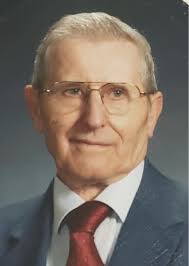 Walter Maust Obituary (1932