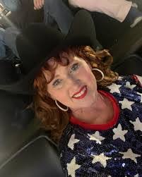 Casey Watson's Instagram, Twitter & Facebook