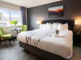 Our family owns these two beautiful four bedroom vacation cabins located two blocks from downtown estes park. Die 10 Besten Hotels In Estes Park Usa Ab 144