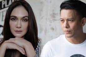 Jalinan rumah tangga ariel noah dan sarah amalia hanya berlangsung sekitar tiga tahun lamanya. Previously The Inspiration Came From Luna Maya Now Ariel Noah Confesses To Create A Love Song My Woman Doesn T Exist World Today News