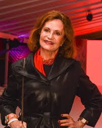 Rosa maria pereira murtinho, known professionally as rosamaria murtinho, is a brazilian actress. Pin Pa De Bem Com Os 60