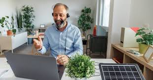 Step-By-Step Guide: How to Write the Best Solar Script for Selling Over the  Phone - Readymode