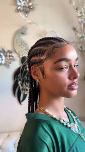 They cant help but stare ✨#alexiscarrington #imgmodel #fyp