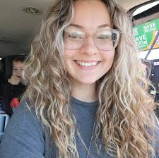 First-time VBS Director here! Planning to have our first VBS/ volunteer  meeting in a couple of weeks. Please give me all the tips, to-dos, and  not-to-dos! *Side Note: We are a relatively