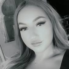 I'm looking for some people to play DBD and make new friends! I sometimes  play by myself or with my twin sister and fiancé. We have mics, play