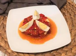 Los pimientos morrones o rojos, son ideales para cocinar como pimientos asados, ya que pertenecen a una variedad de carne gruesa, carnosa y de gran tamaño, que hace que no se. La Cocina De Merche Borjas Y Sus Recetas Ensalada De Pimientos Asados