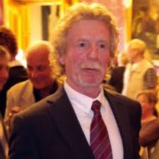 Gitarrist Leslie Link mit August-Gaul-Plakette ausgezeichnet