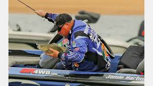 Bass fishing tournaments are a great way to improve your skills and learn from other passionate bass anglers. Bassmaster Elite Series Returns To Upstate Ny For 2021 Season Newyorkupstate Com