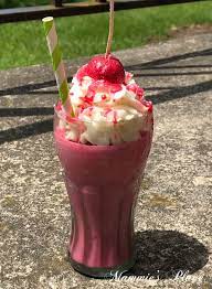 Excited To Share This Item From My Etsy Shop Milkshake Candle Fresh Strawberry Strawberry And Creme Candle Soy C Food Candles Drink Candles Candle Making