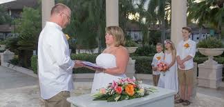 Chantal and Allan Marra engagement story — Jewels