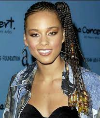 Cornrows Side Ponytail Coiffures Africaines Tresses Coiffure Et Beaute Cheveux Tresses