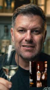 Had the honor to sip some Robert Denton White Label El Tesoro Reposado and  man was it awesome. No matter the era @cccamarena_c is always making  incredible tequila. Thankful to get to try this. ...