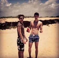 Most Girls Would Immediately Look At The Shirtless Guy Robbie Kay Robbie Kay Robbie Robbie Kay Peter Pan