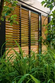 Mit schiebetüren aus glas verhelfen sie ihrer terrasse zu einem großzügigen und offenen wohnambiente. Carport Oder Terrassenuberdachung Mit Schiebeturen Renson Outdoor