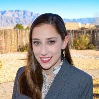 Caitlin Britt's Instagram, Twitter & Facebook