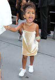 Visit the official tourism site for australia's north west. Modische Minis Der Style Von North West Gala De