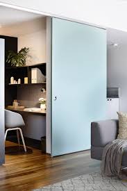 I had a massage booking with my friend (who i hadn't seen in two months and we scheduled for a catch up) at bedroom eyes one month in advance. Fitzroy Apartments In Melbourne
