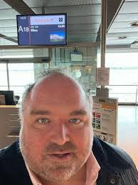 Christine Topel's Instagram, Twitter & Facebook