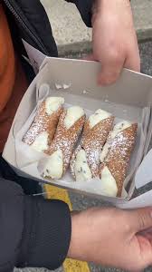 DAN DAN THE CANNOLI MAN is back!!! Sorry for the year delay, enjoy this  review! And leave comments where i should go next!!!! #nj #foodie #njfoodie  #rispolis #italianpastry #foodreview ...