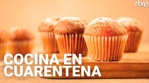 Además, nos invita a recorrer. Magdalenas Caseras Cocina En Cuarentena Con Sergio Fernandez Youtube