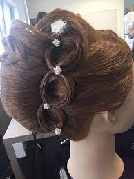 Les enseignants sont habilités par le rectorat pour l'enseignement en bp coiffure. Paule Coiffure Entrainement Du Chignon Examen Theme Facebook
