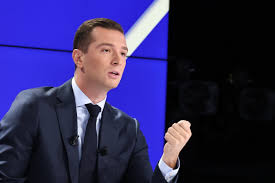 La journaliste écartée de l'antenne après une interview musclée de Bardella  refuse d'être réintégrée - Le Parisien